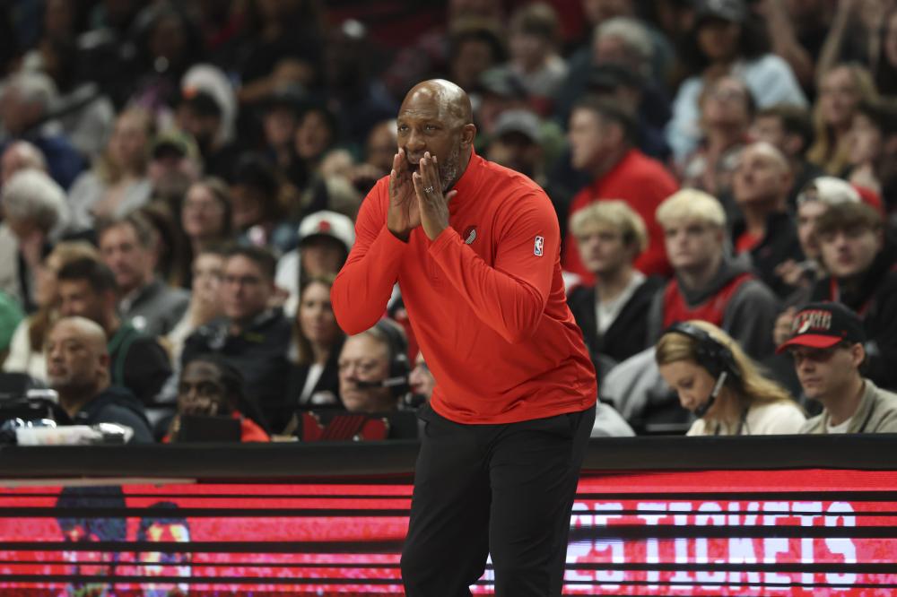 而字母哥的 而字母哥的