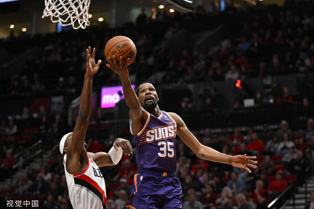 年轻边锋的 年轻边锋的