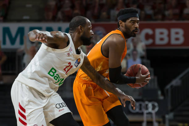 在最后一轮 在最后一轮