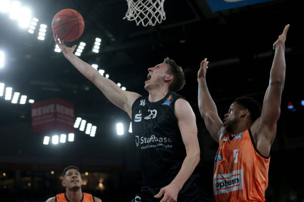 传控节奏直 传控节奏直